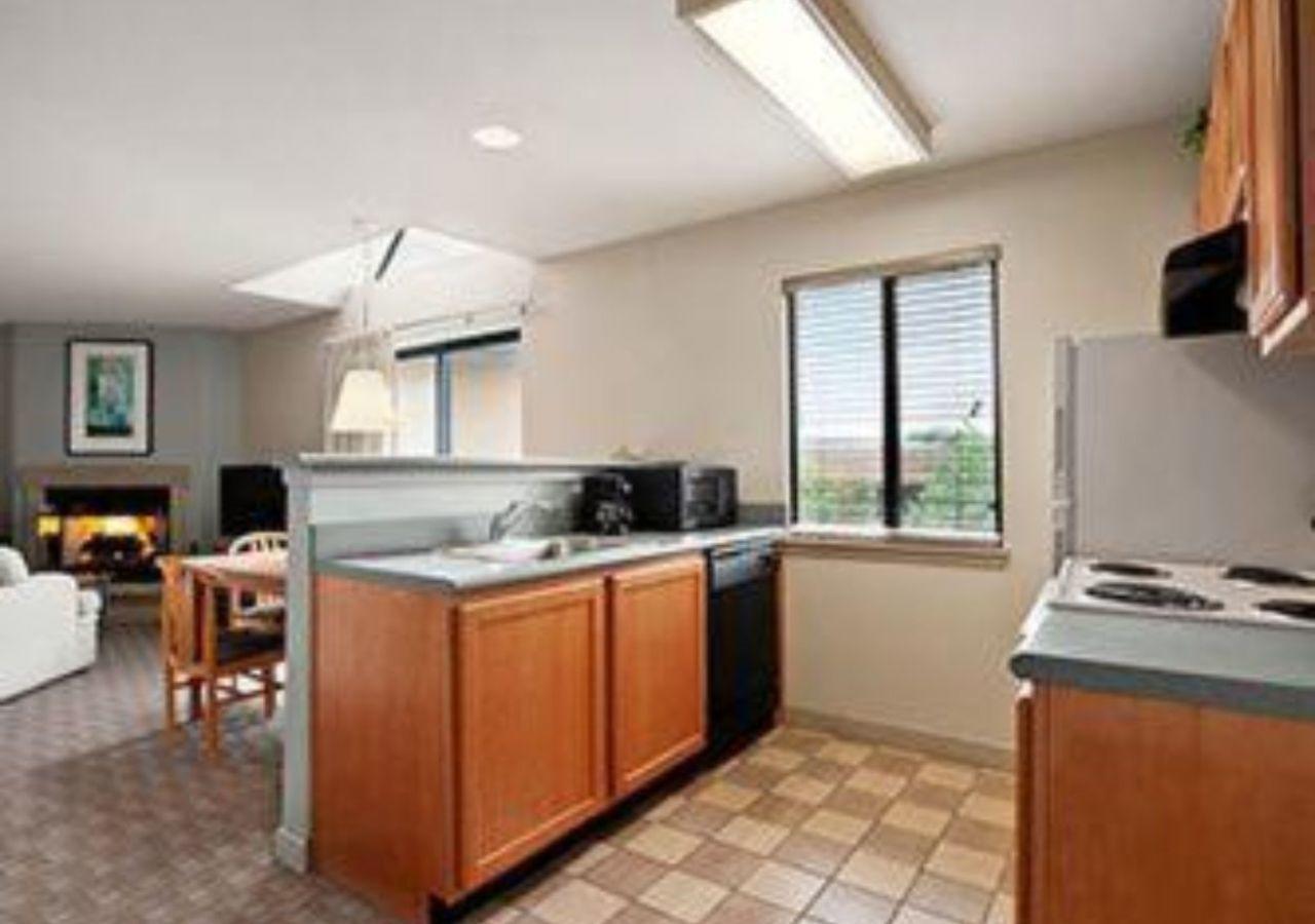 Hawthorn Suites By Wyndham Overland Park Eksteriør bilde